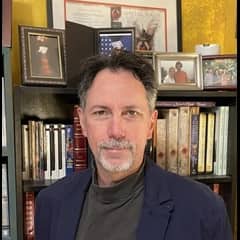 Paul Witcover, associate dean of Southern New Hampshire University’s online liberal arts program.