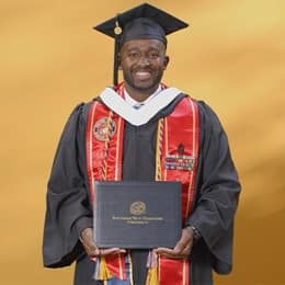 Adaecus Brooks, a 2024 graduate who earned his bachelor of arts in graphic design and media arts from SNHU.