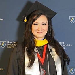 Alyssa Mcmenemy, a 2023 graduate who earned her bachelor’s of science in environmental science with a concentration in conservation and natural resources at SNHU.