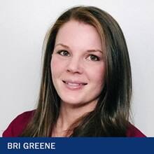 Bri Greene '24, a bachelor's in psychology and a concentration in mental health graduate from SNHU