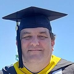 Christopher McGinnis, master's in organizational leadership from SNHU.