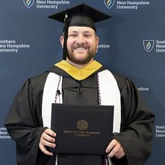 Jesse Williams, a 2024 graduate who earned a bachelor's in environmental science at SNHU.