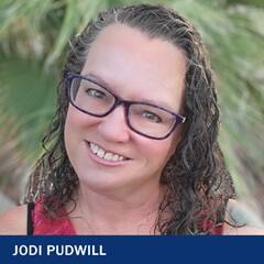 Jodi Pudwill, a 2023 SNHU human services graduate